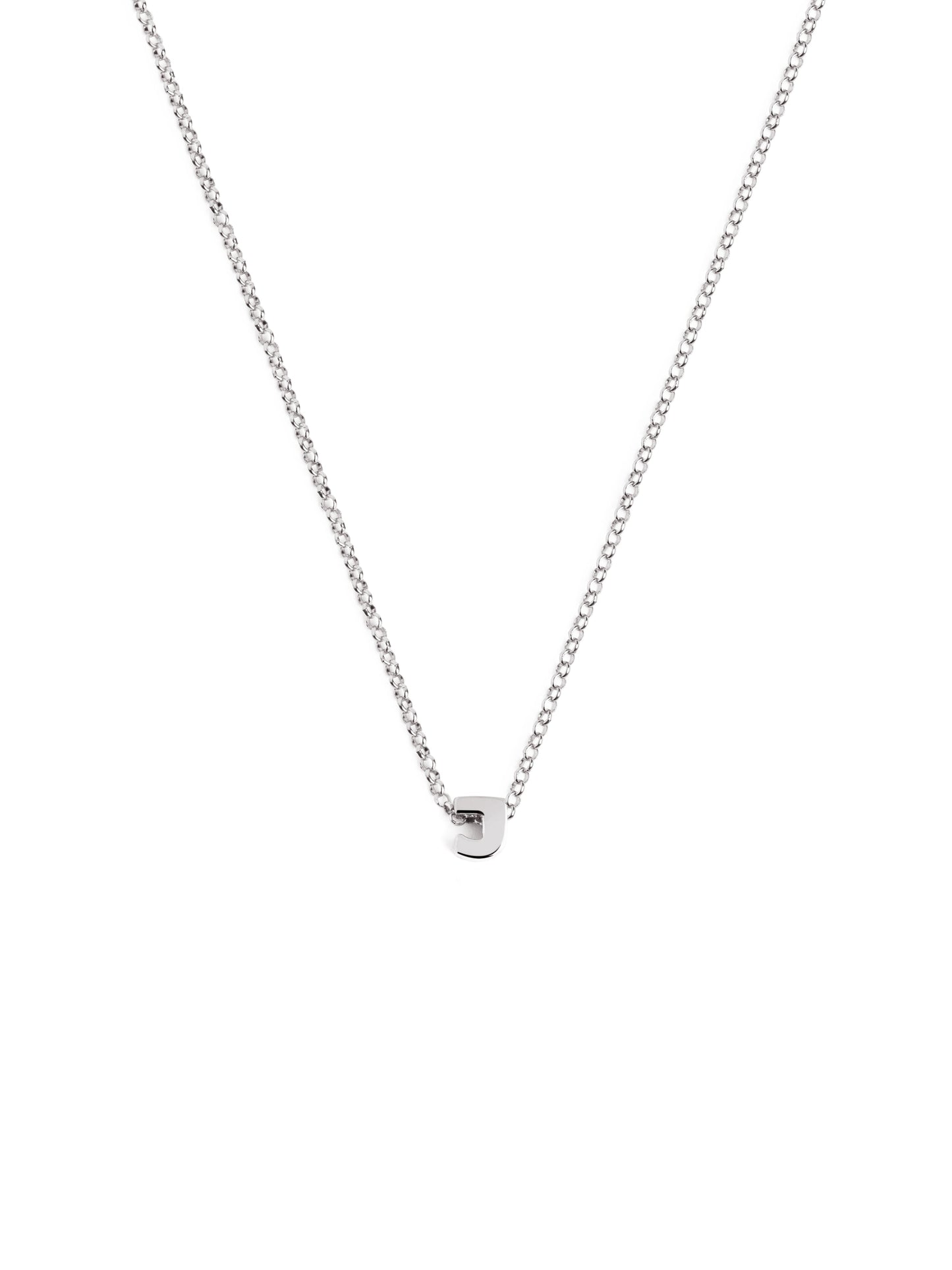 Zilveren ketting met gepersonaliseerd initiaal