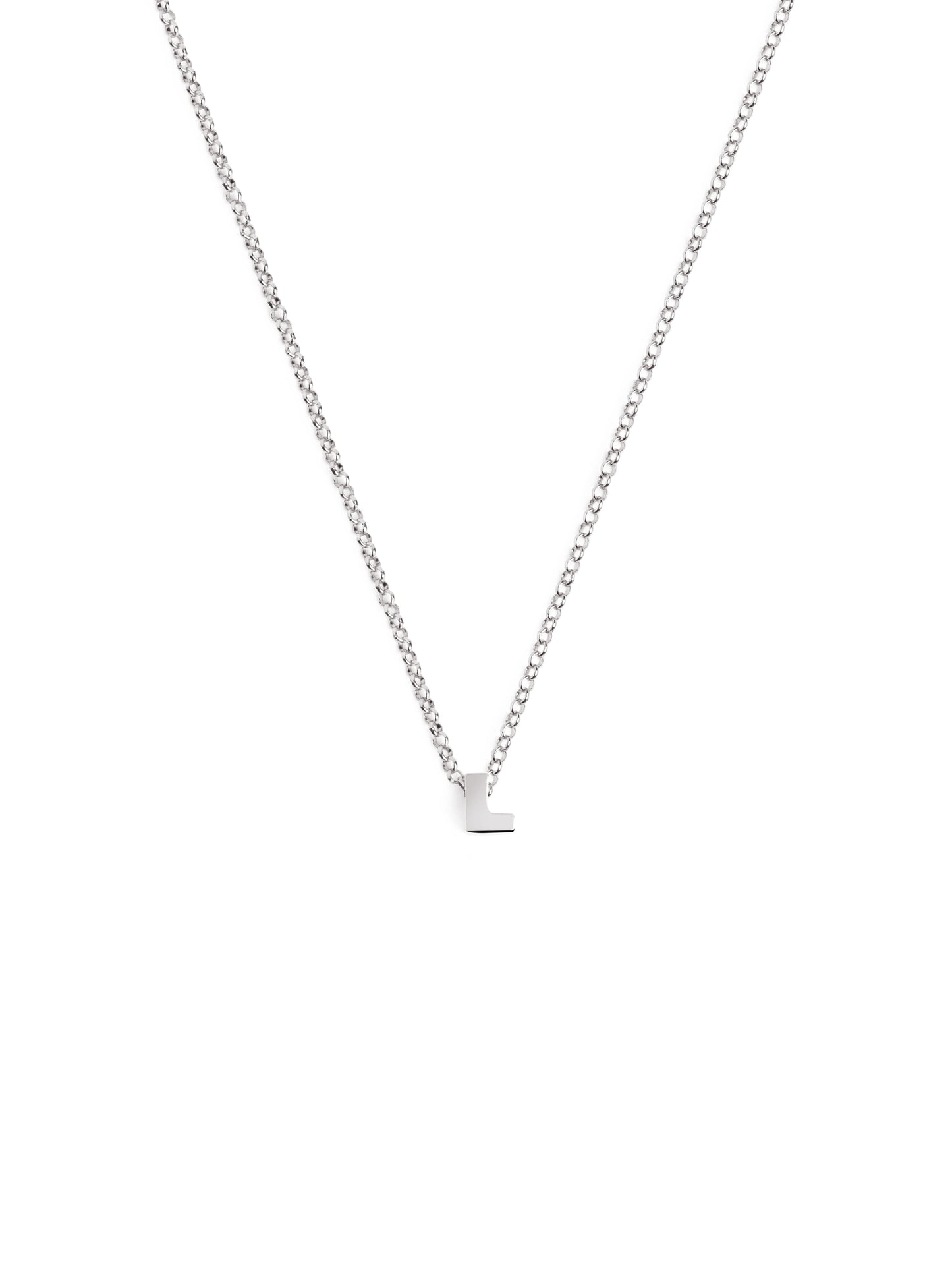 Zilveren ketting met gepersonaliseerd initiaal