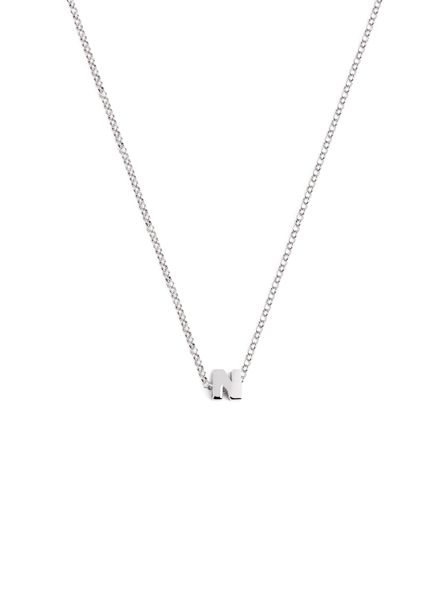 Zilveren ketting met gepersonaliseerd initiaal